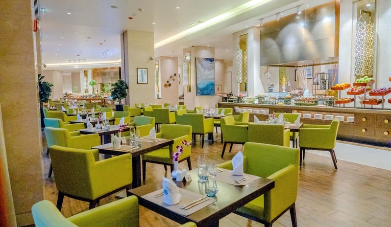 middle-east-holidays/abu-dhabi/rixos-marina-abu-dhabi-hotel-turquoise-restaurant-buffet